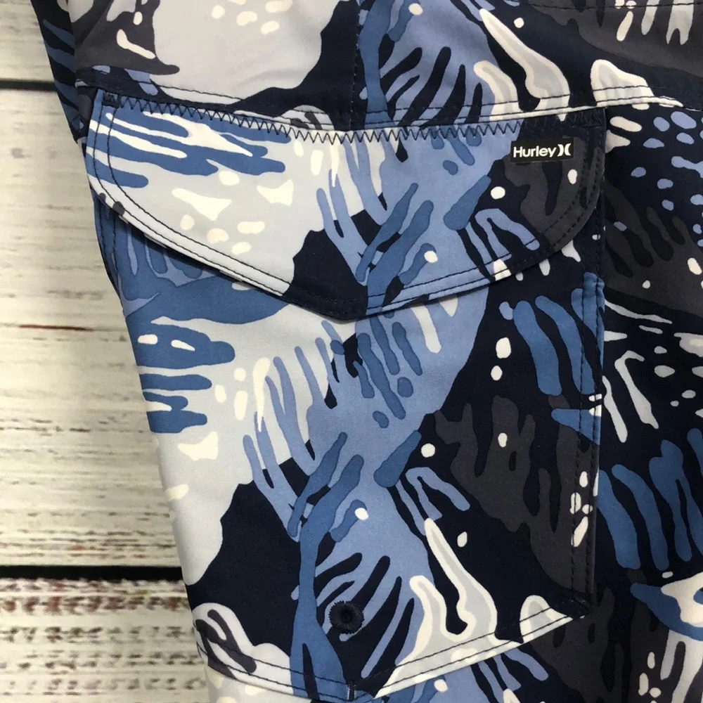 Hurley Men's Blue Patterned Board Shorts - Picture 6 of 15